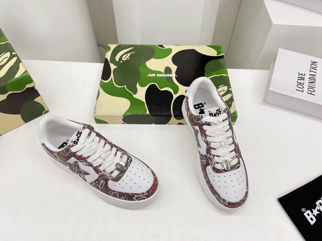 B*APE SNEAKERS